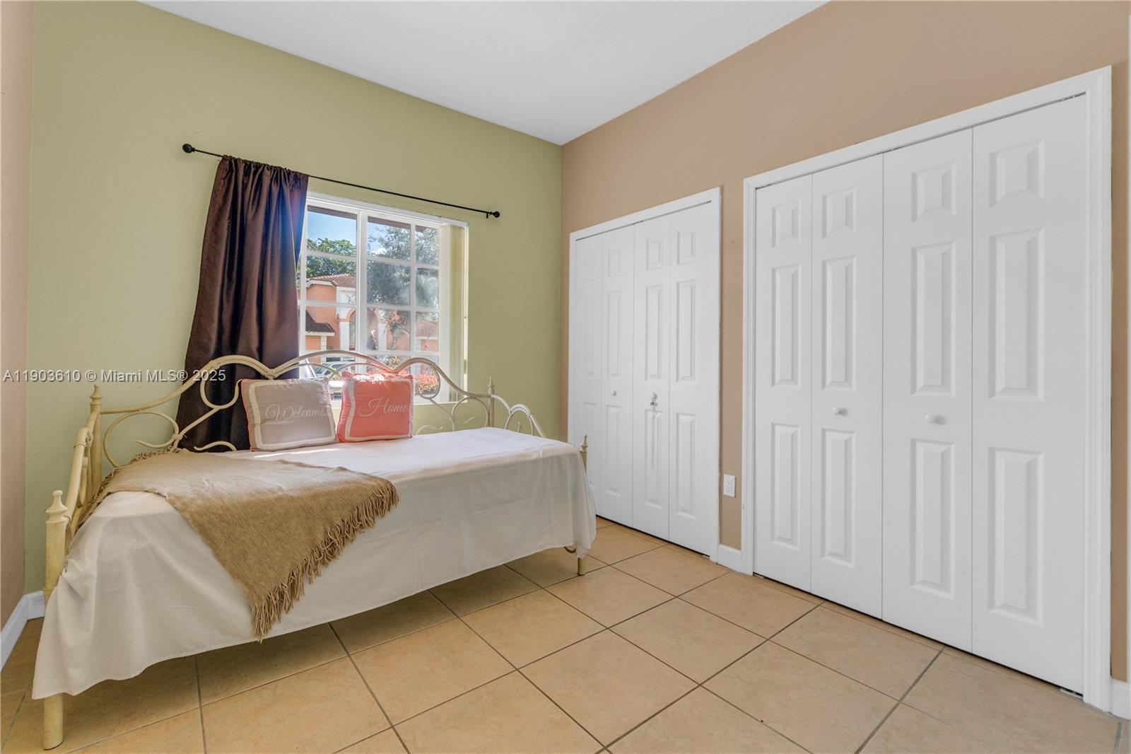 6682 SW 157th Ct, Miami