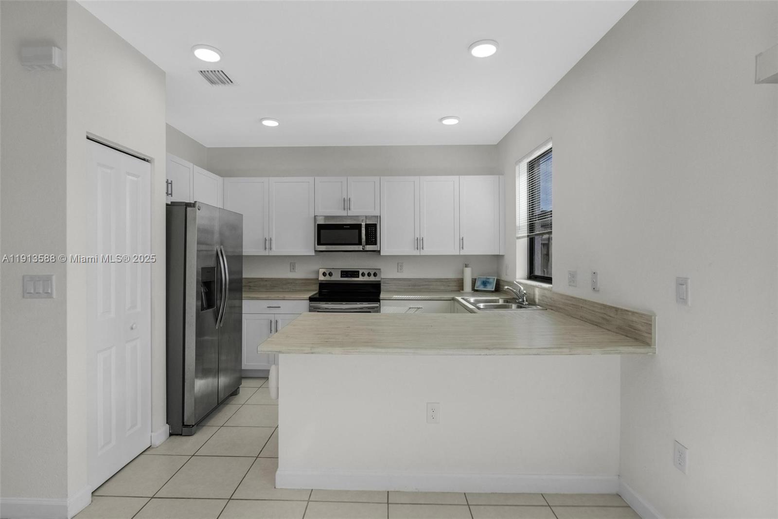 10158 SW 228th Ter # 10158