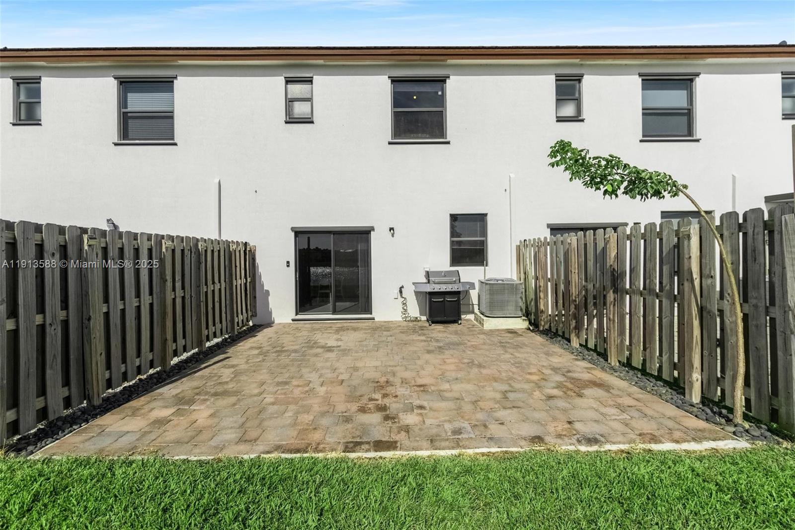 10158 SW 228th Ter # 10158