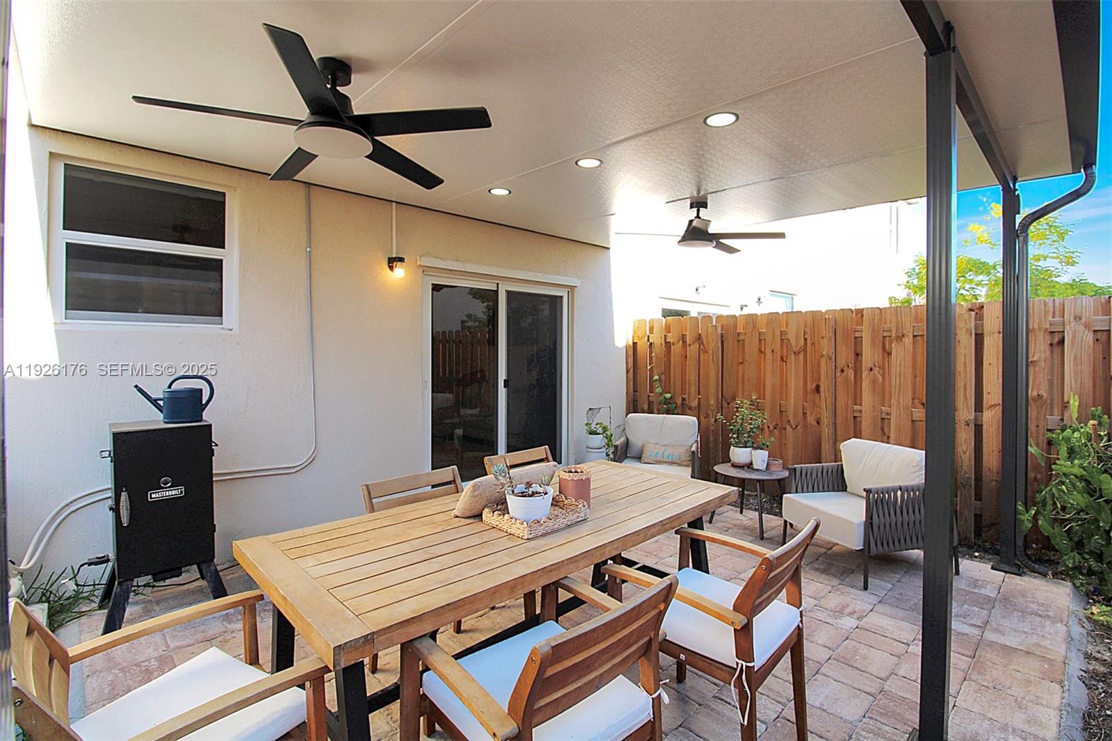 2873 SE 24th Ave # 1