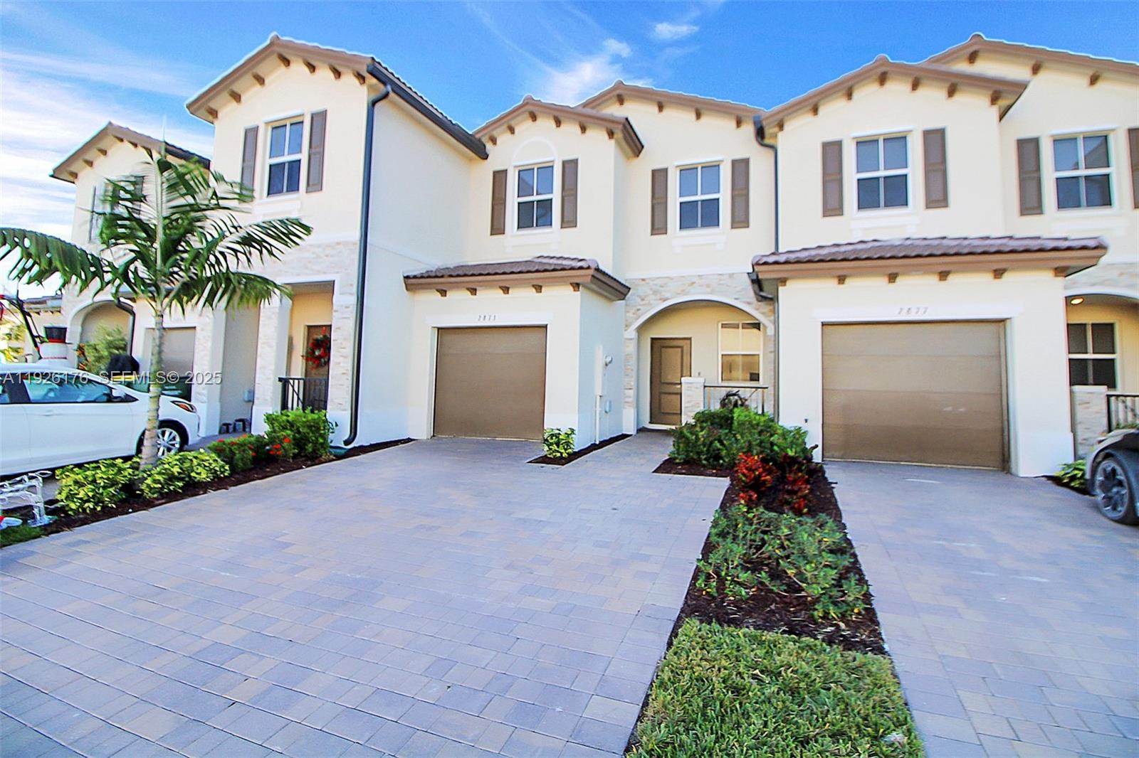 2873 SE 24th Ave # 1