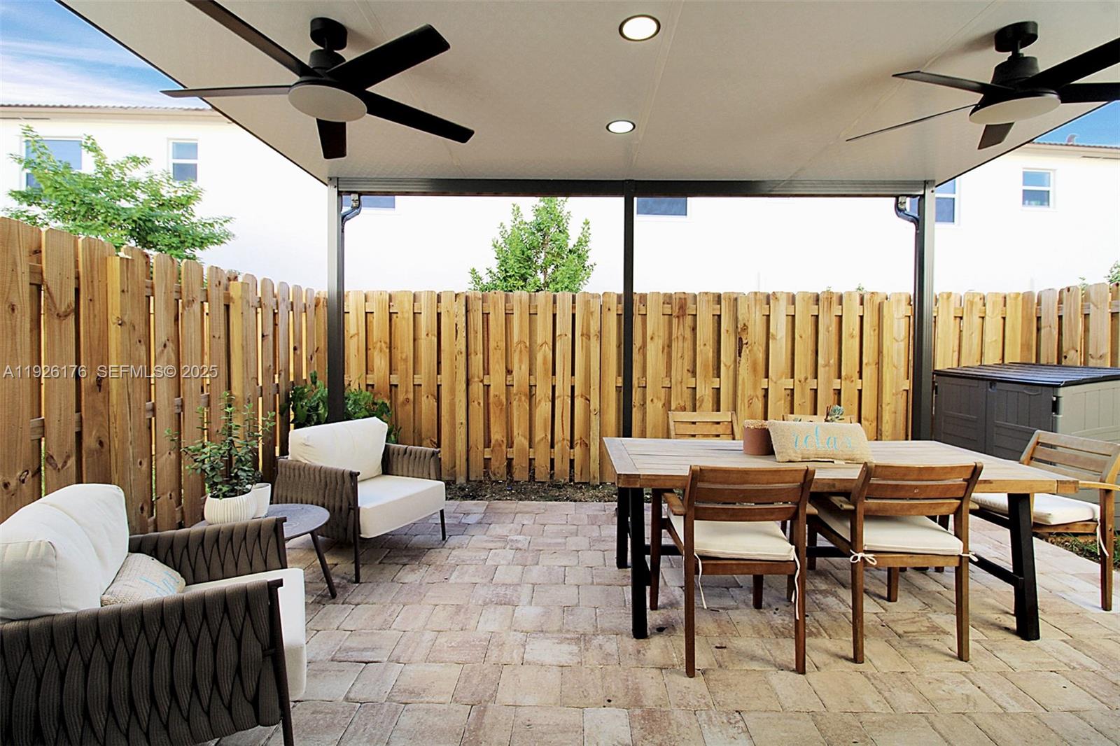 2873 SE 24th Ave # 1