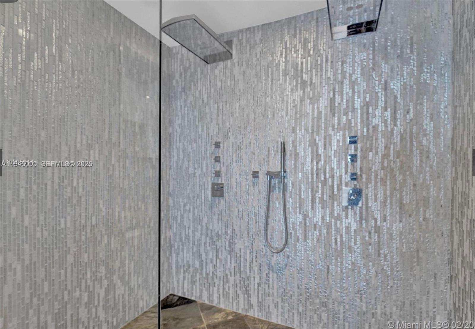 17001 Collins Ave # 4102