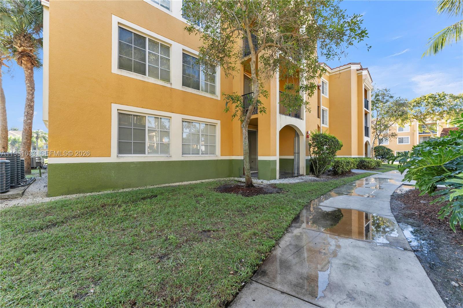 2400 E Preserve Way # 101