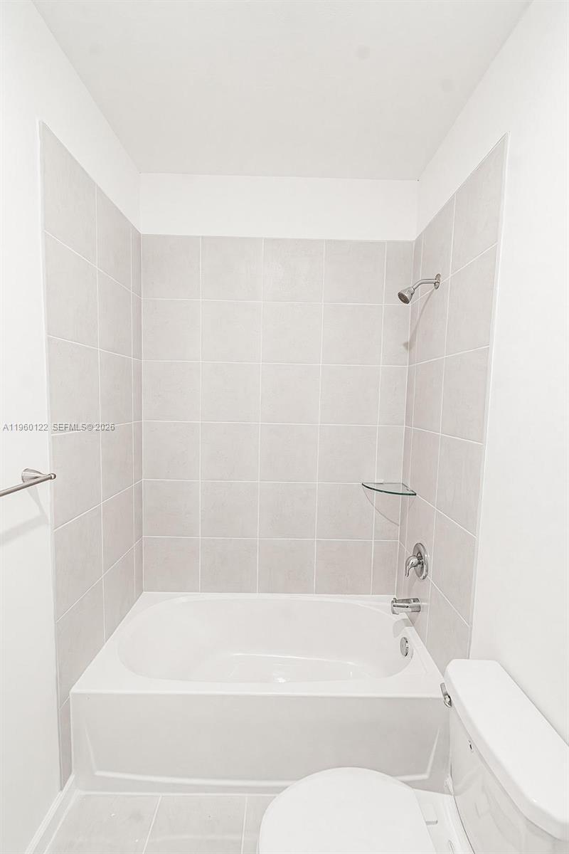 2620 SE 28th Dr # 2620