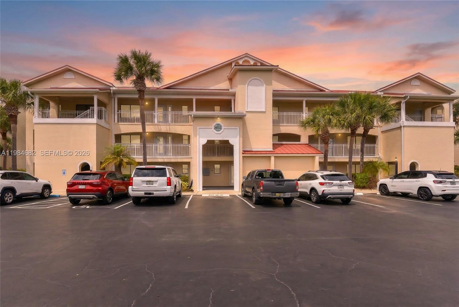 452 Bouchelle Drive # 303