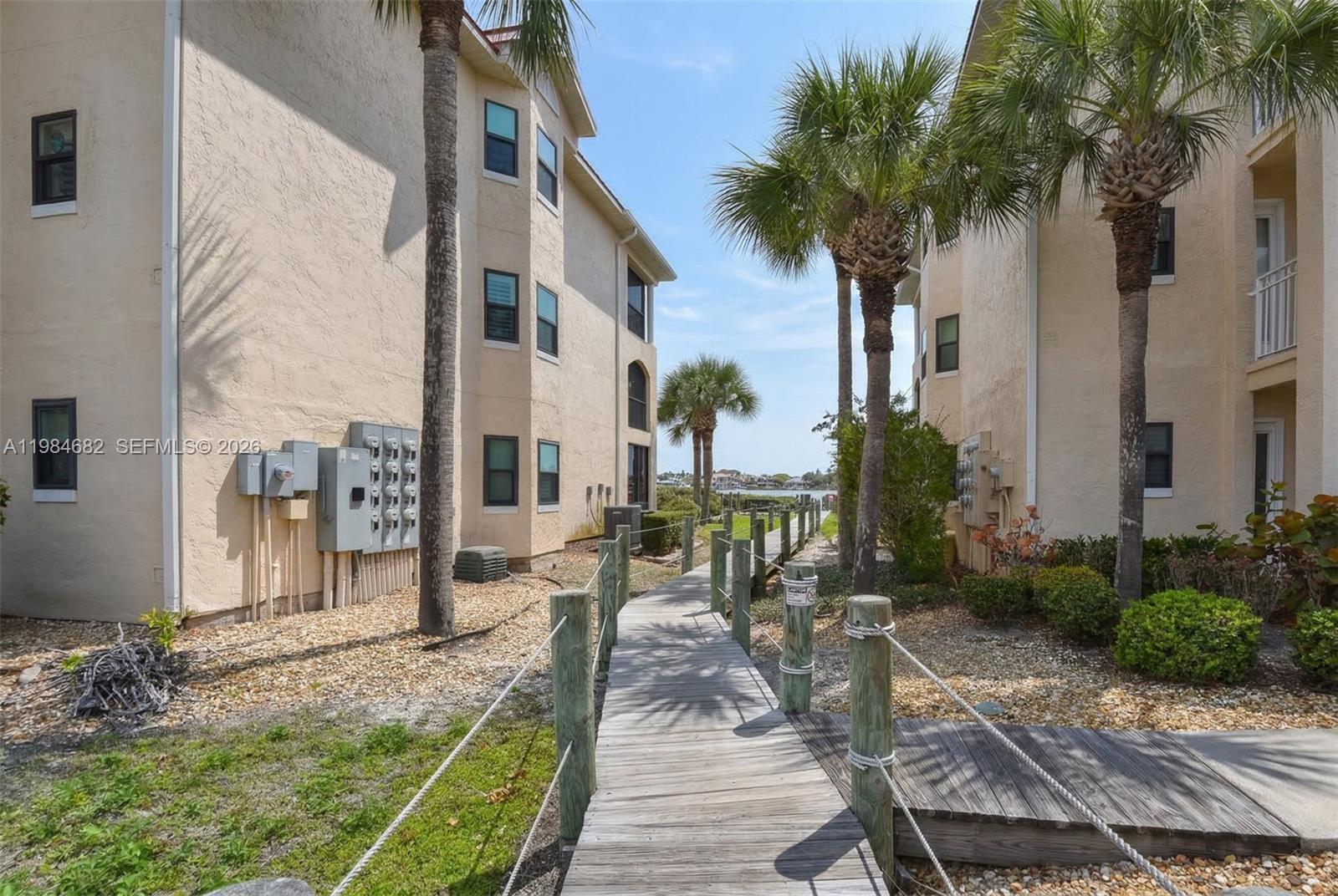 452 Bouchelle Drive # 303