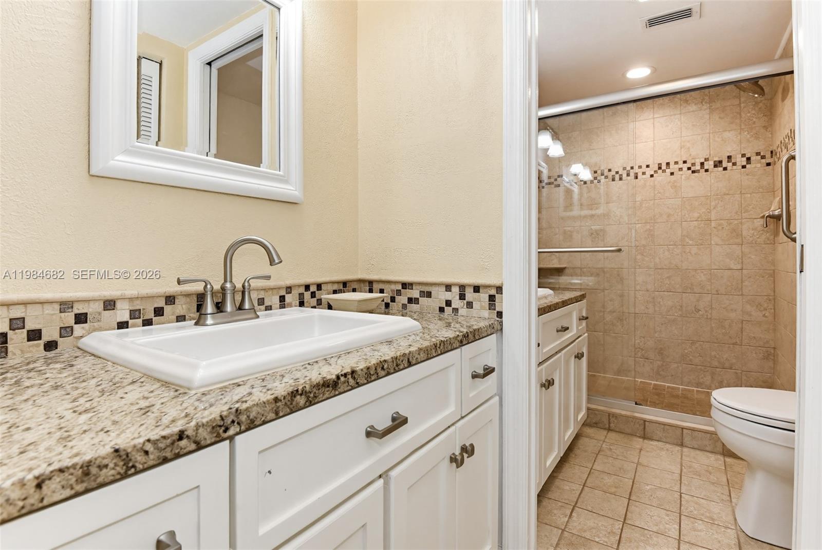 452 Bouchelle Drive # 303