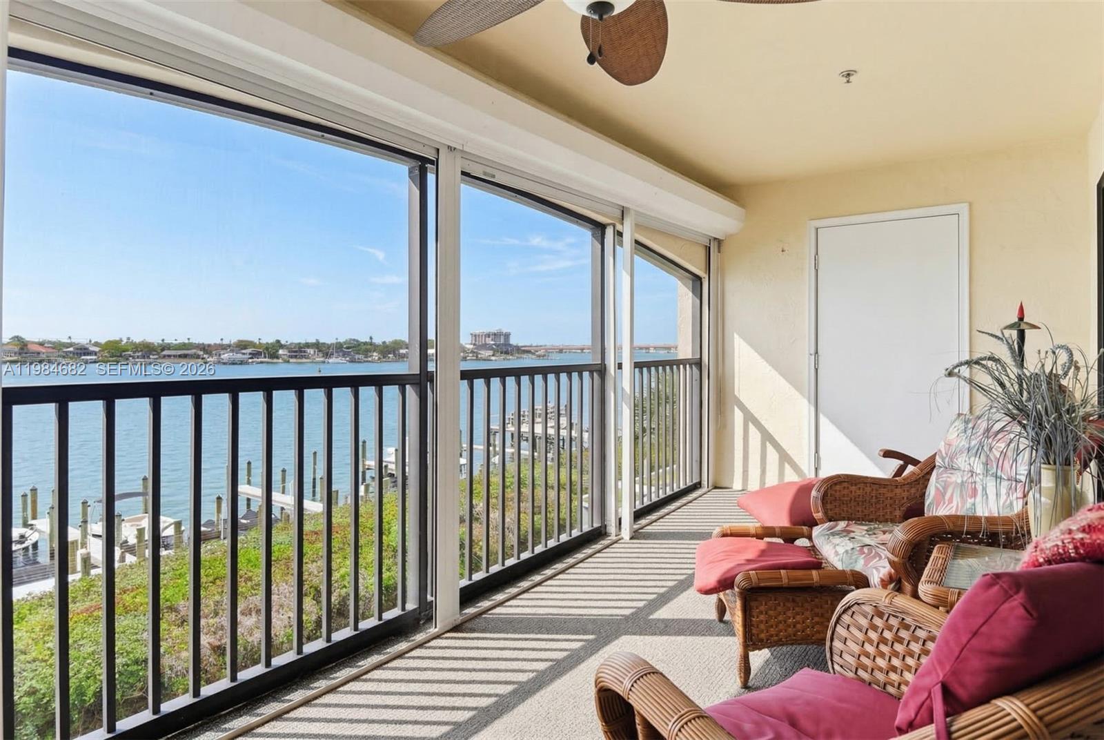 452 Bouchelle Drive # 303