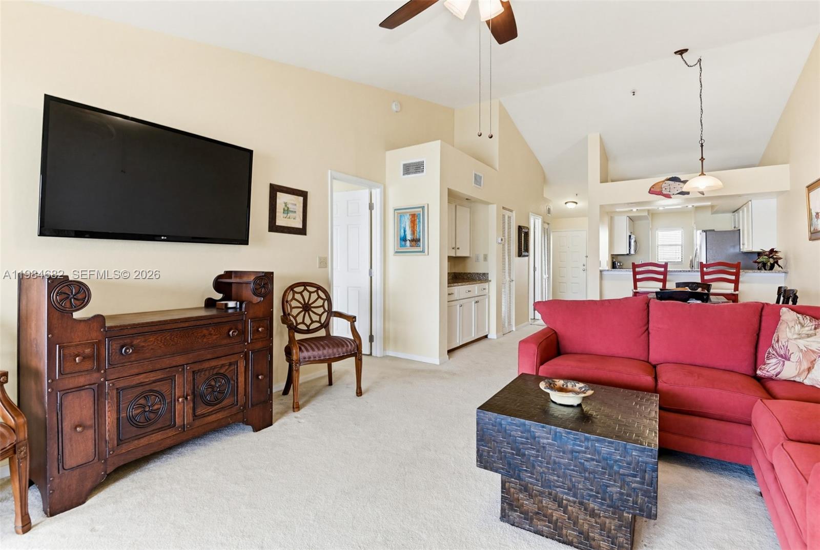 452 Bouchelle Drive # 303