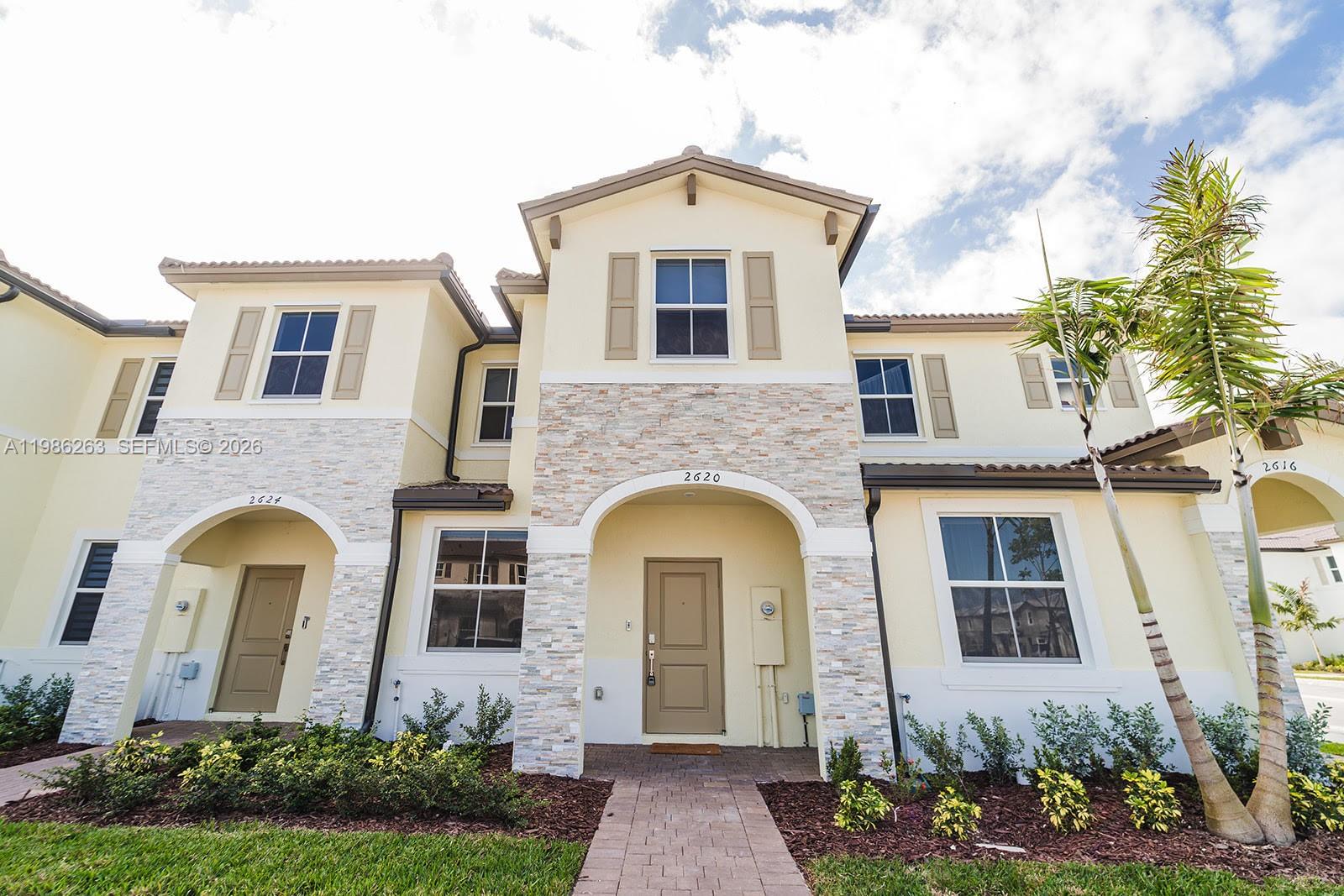 2620 SE 28th Dr