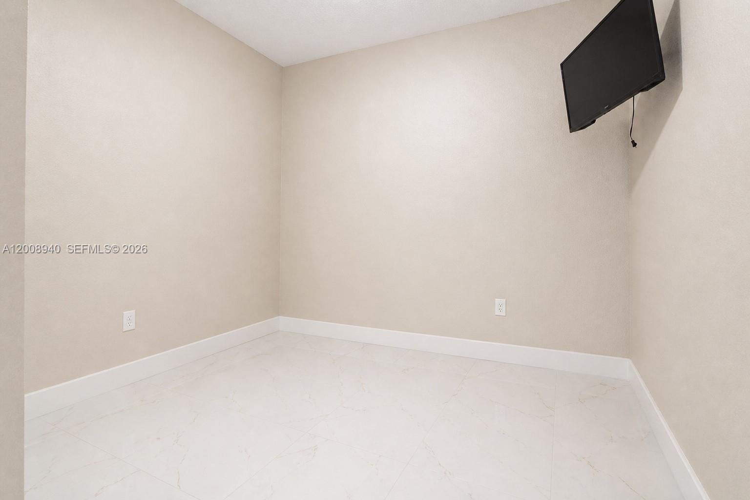 2220 SE 19th Ave