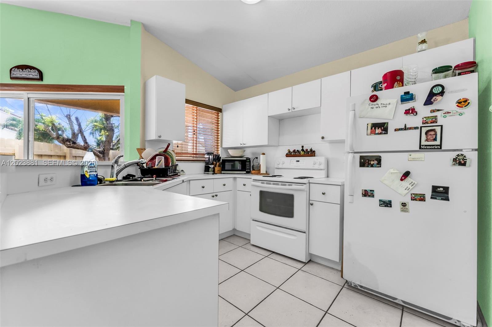 3400 San Remo Cir