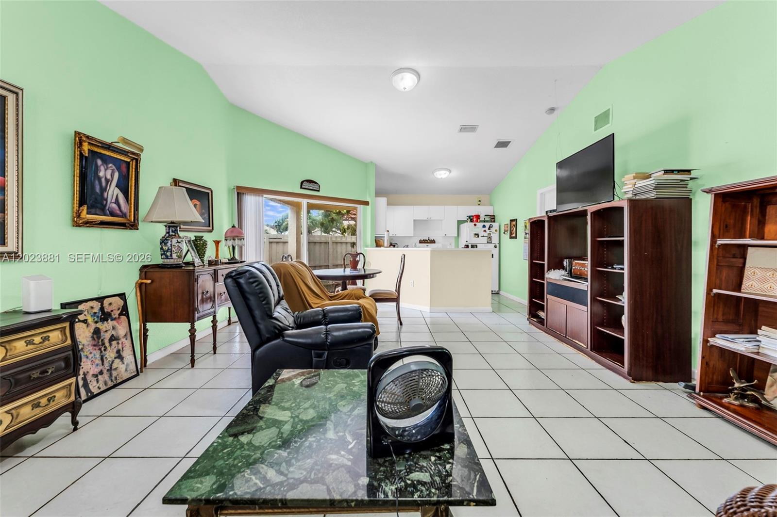 3400 San Remo Cir