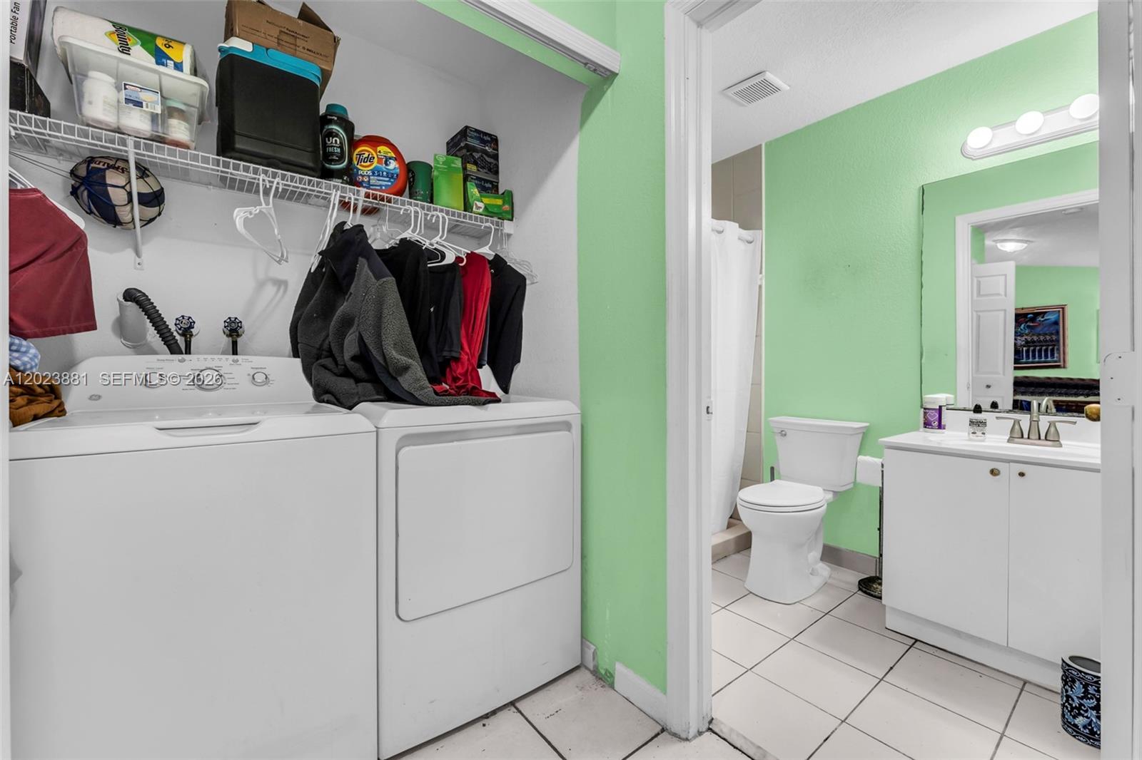 3400 San Remo Cir