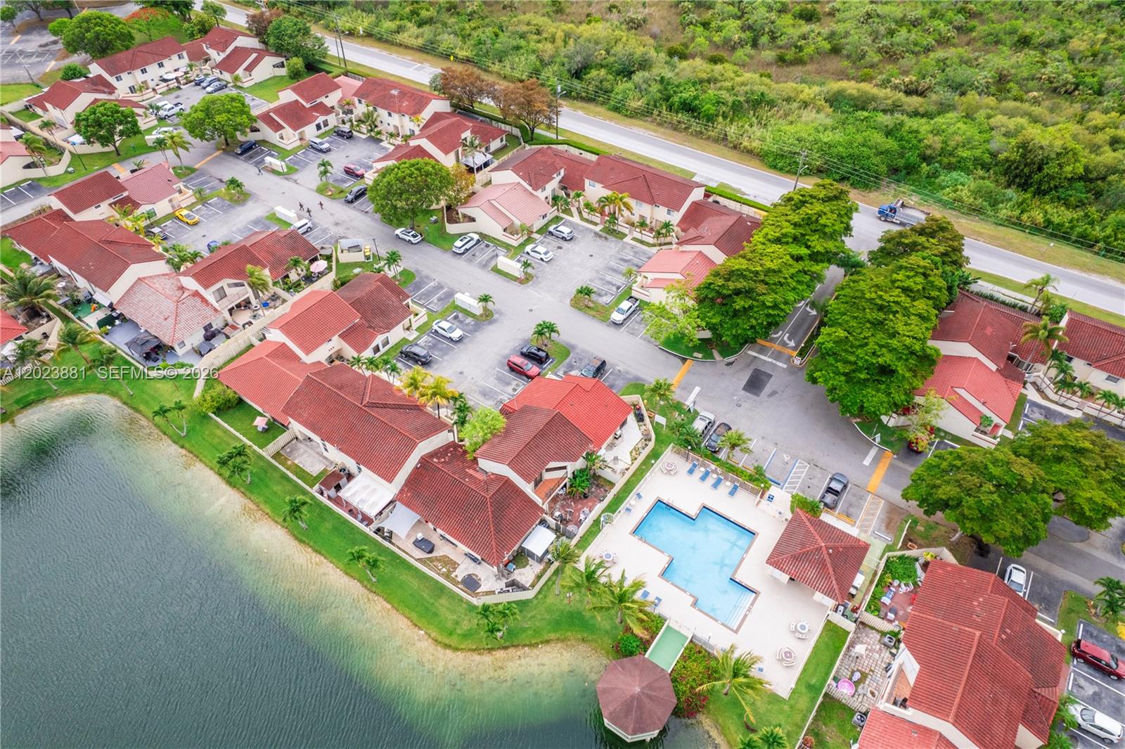 3400 San Remo Cir