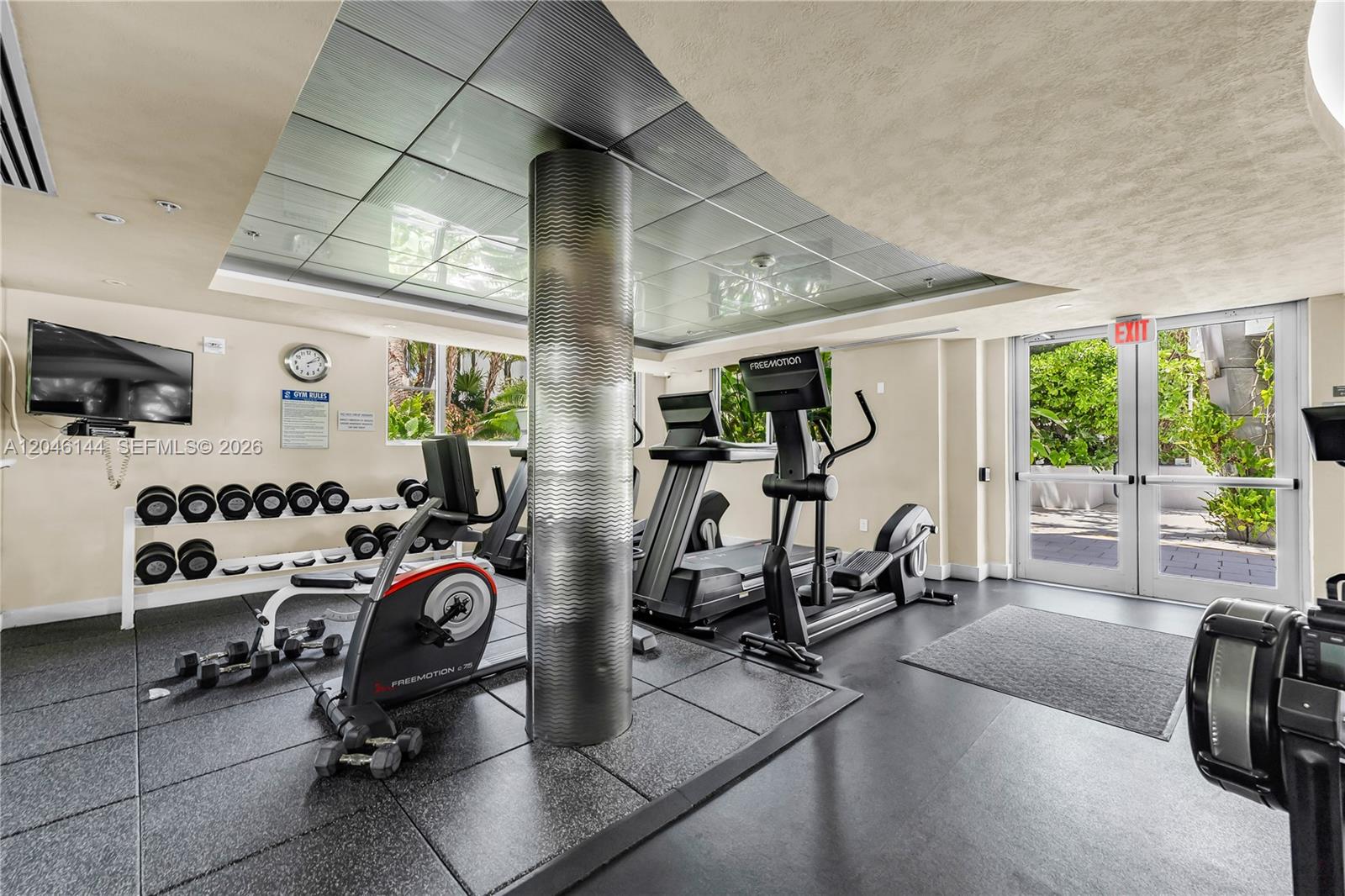 110 Washington Ave # 1506
