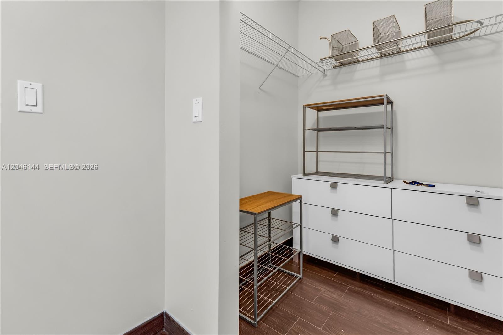 110 Washington Ave # 1506