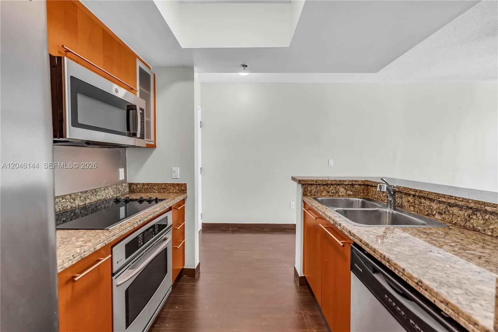 110 Washington Ave # 1506
