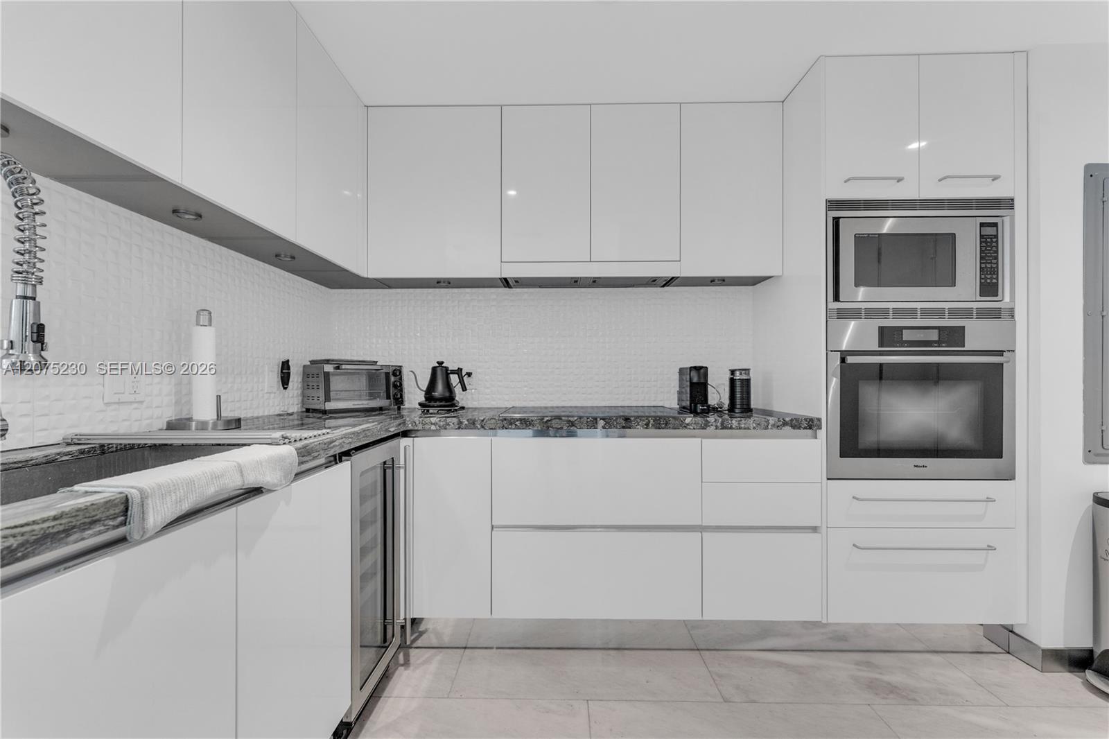 17001 Collins Ave # 4102