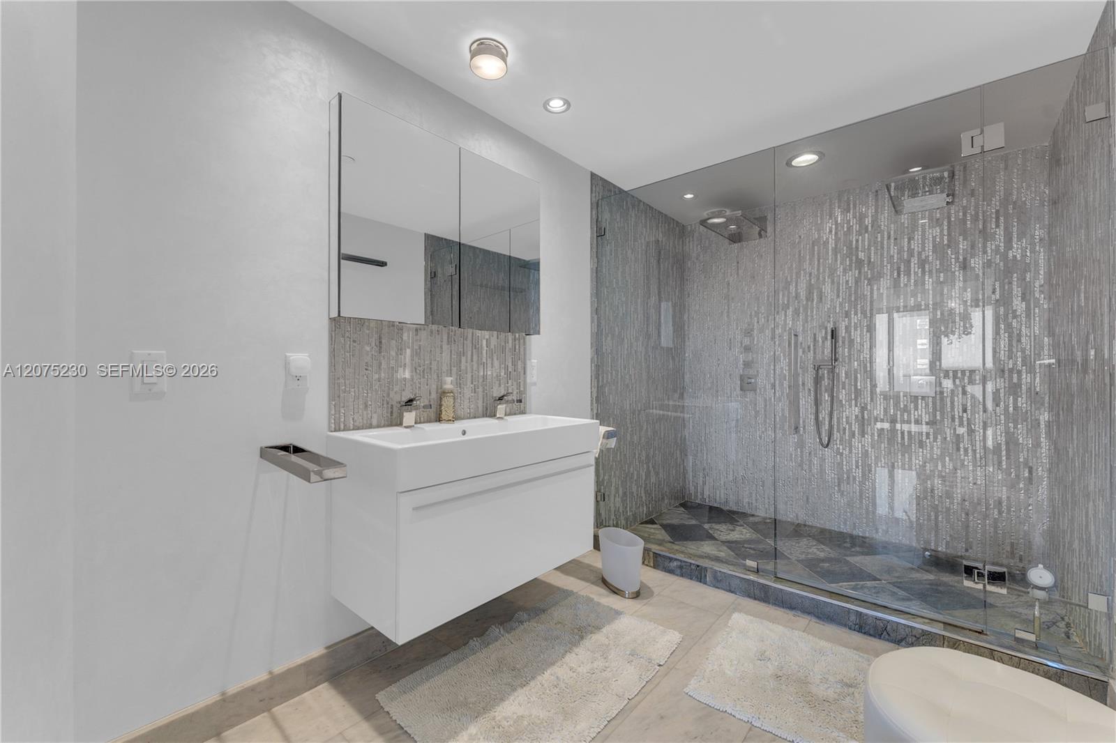 17001 Collins Ave # 4102
