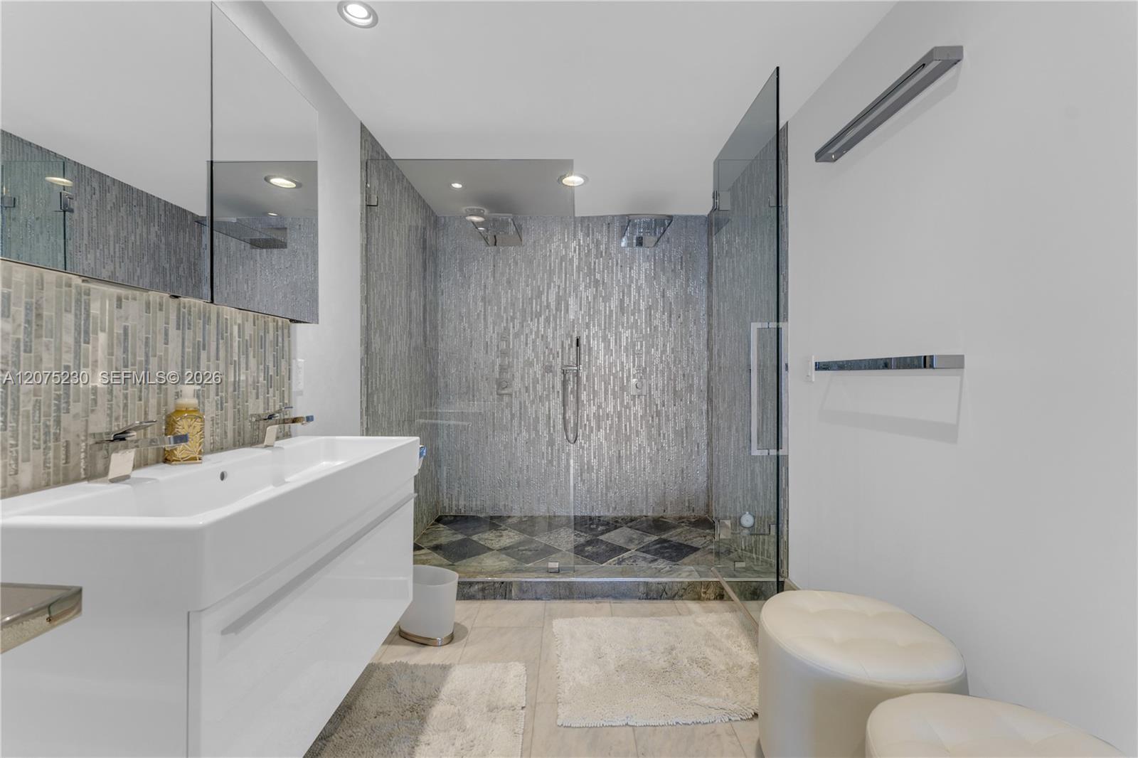 17001 Collins Ave # 4102
