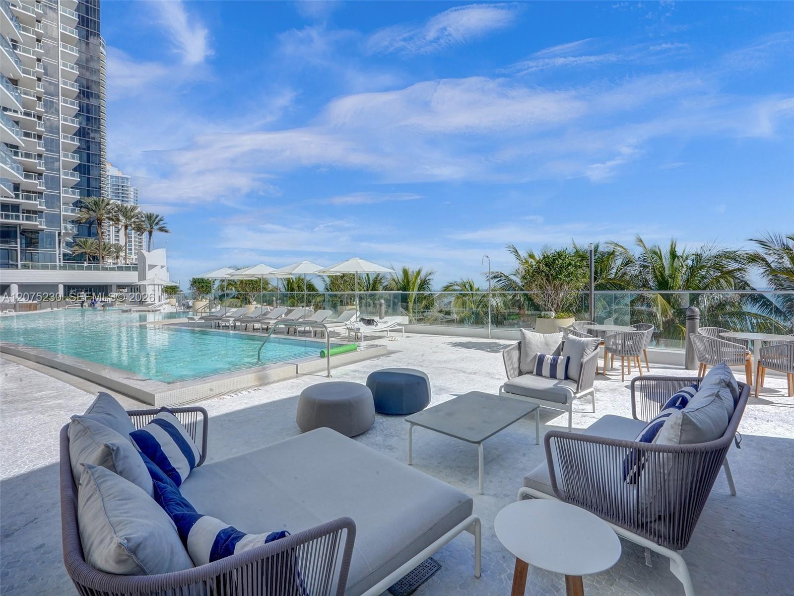 17001 Collins Ave # 4102