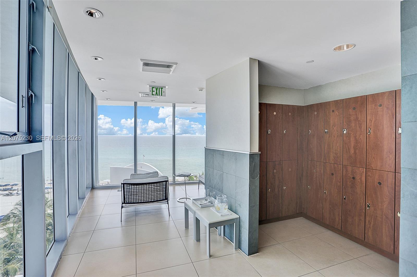 17001 Collins Ave # 4102