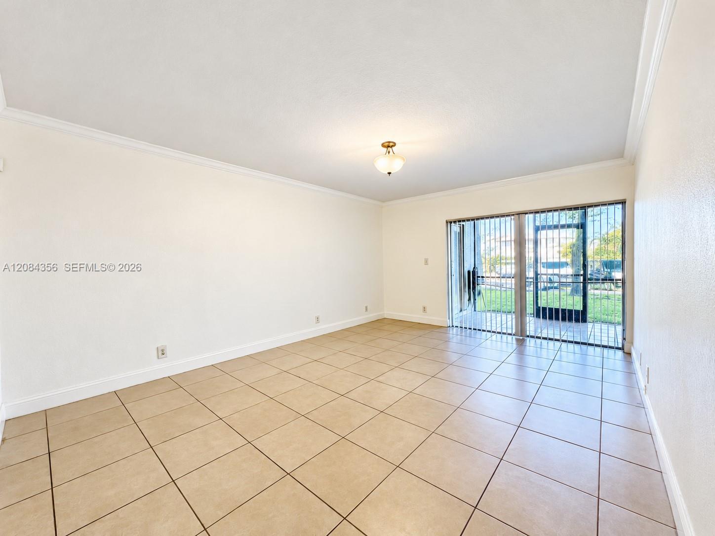 13707 Kendale Lakes Cir # 109