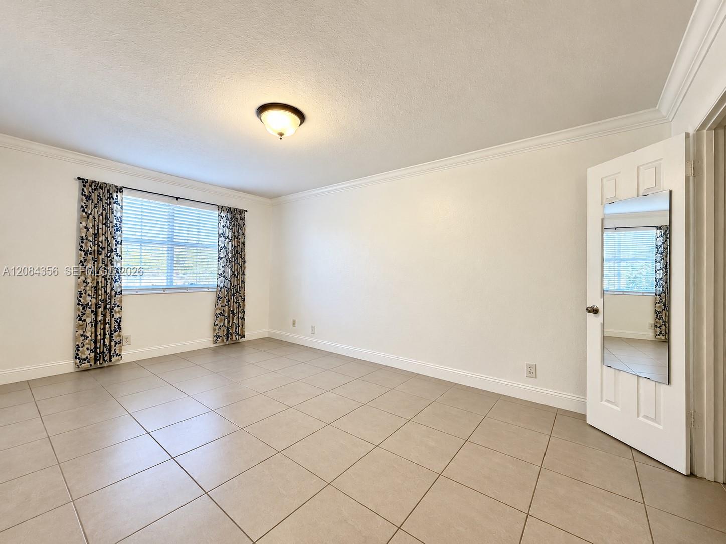 13707 Kendale Lakes Cir # 109