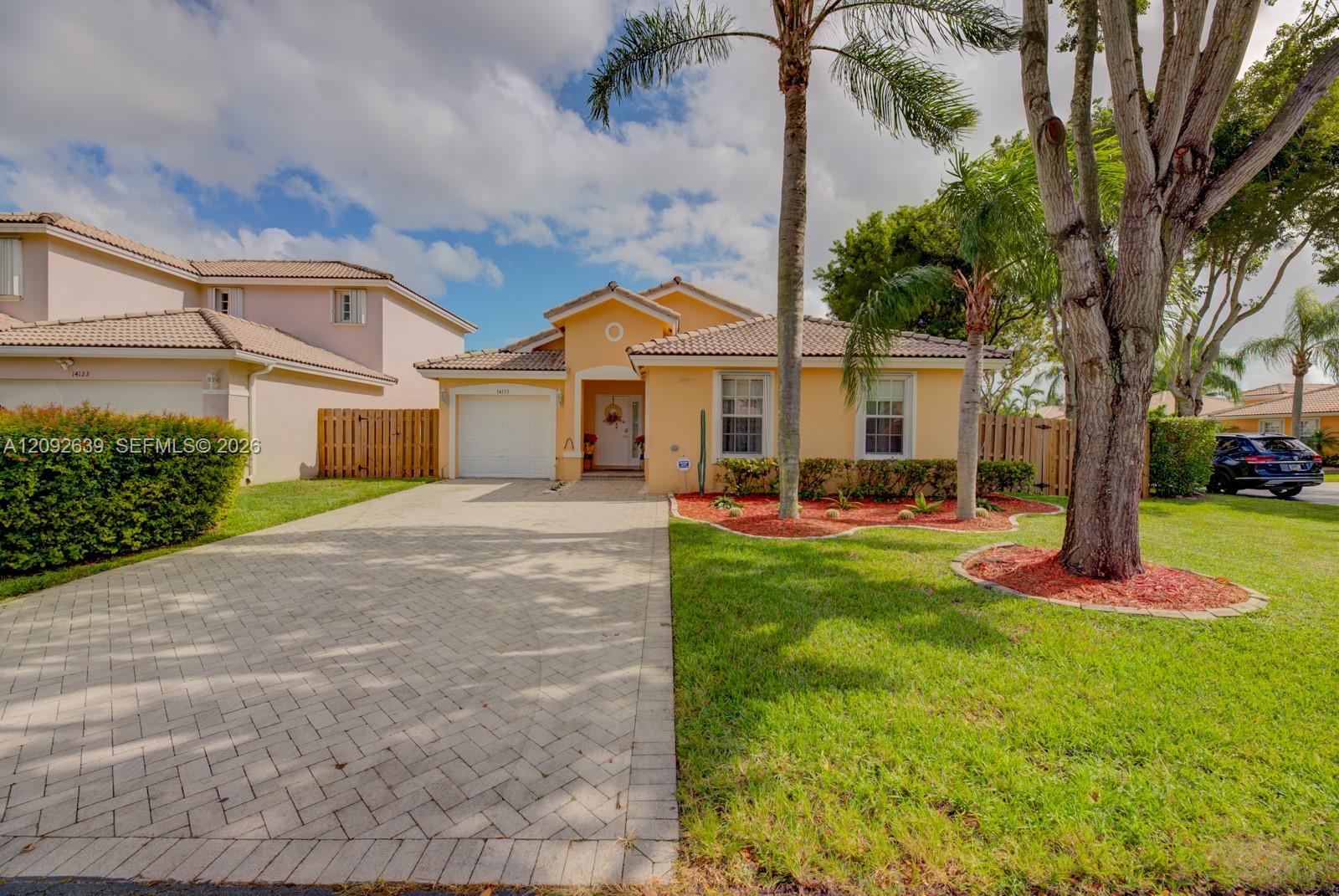 14133 SW 154th Pl Unit: .