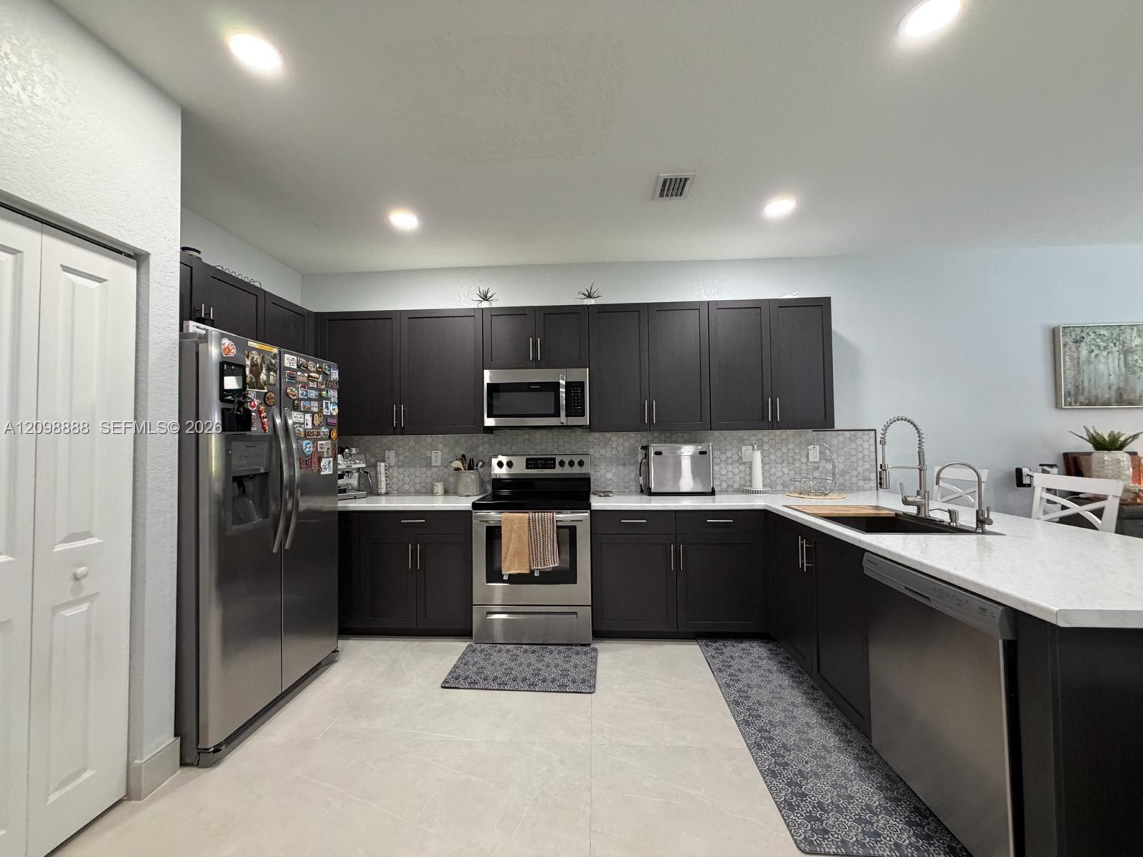 1324 SE 26th Ter # 1324