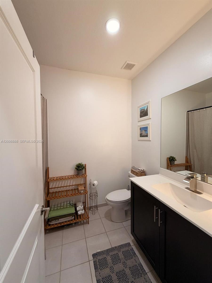 1324 SE 26th Ter # 1324