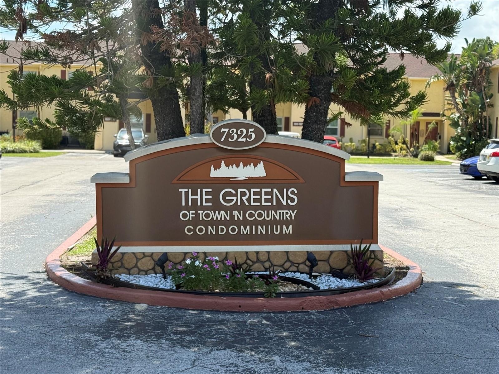 7627 DOLONITA DR #7627