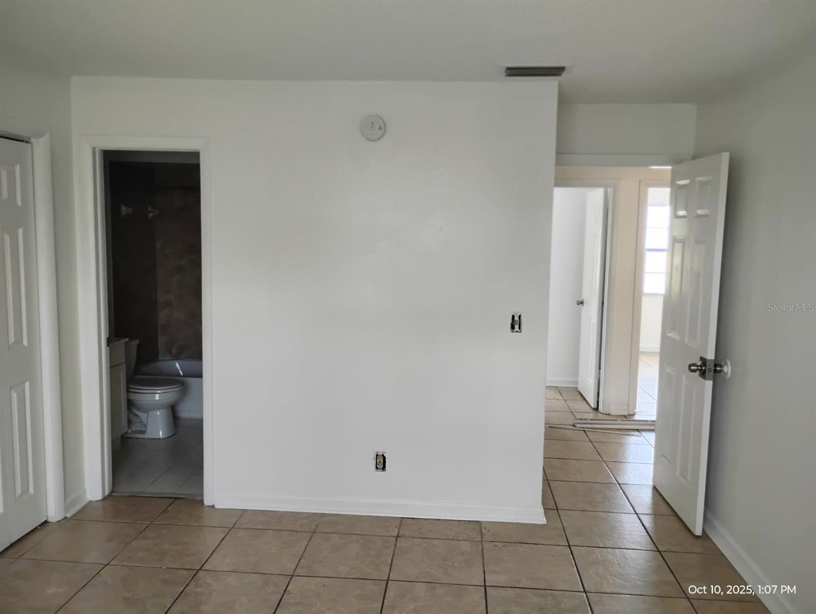 7210 N MANHATTAN AVE #2624