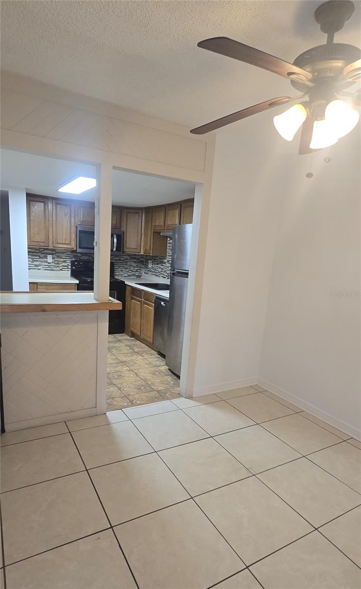 7627 DOLONITA DR #7627