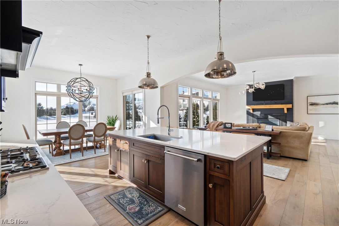 7324 Roman Avenue NW