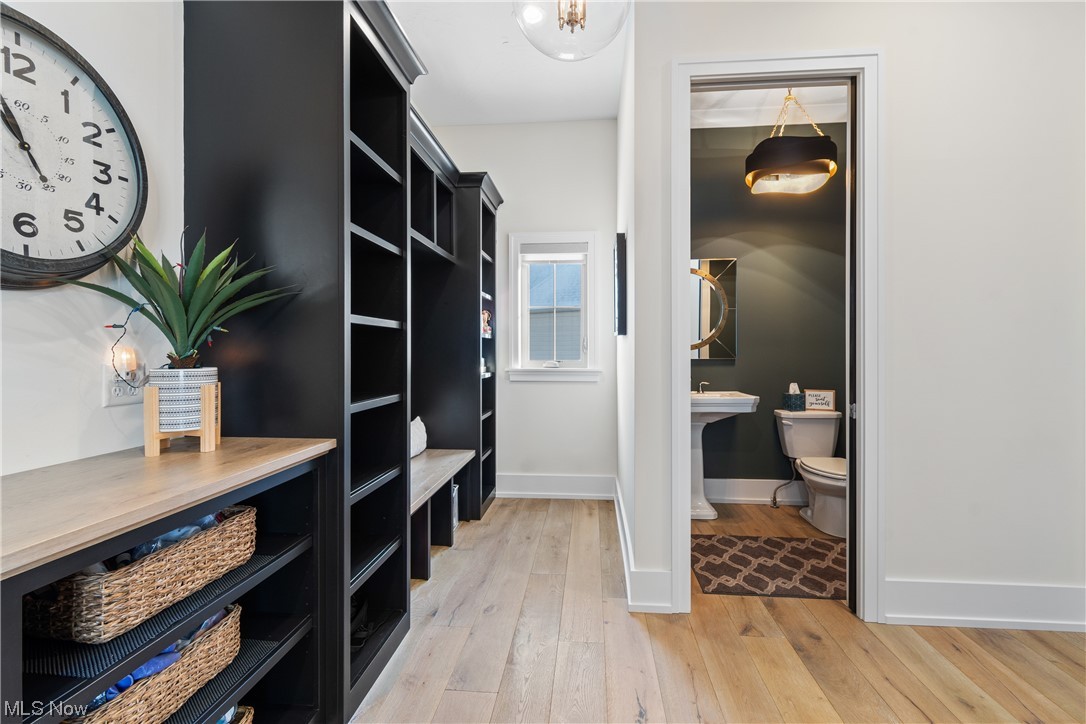 7324 Roman Avenue NW