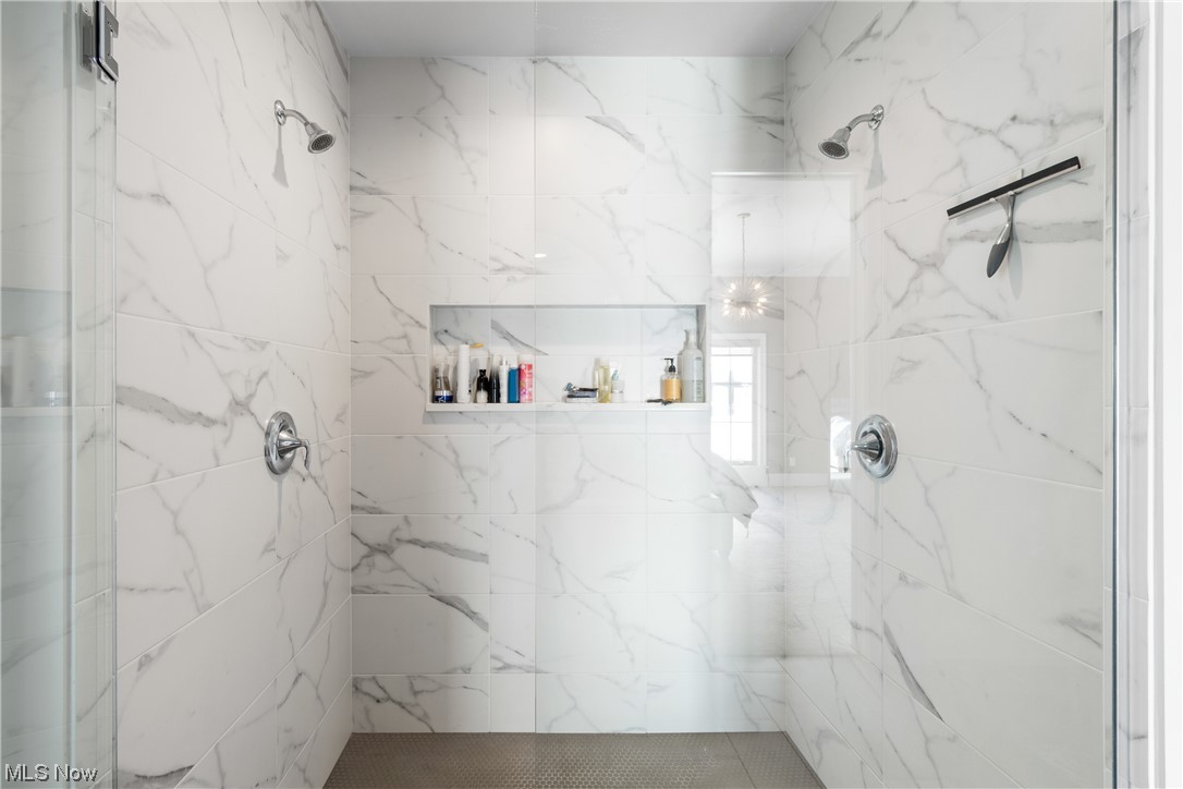 7324 Roman Avenue NW