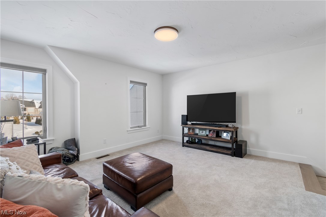 7324 Roman Avenue NW