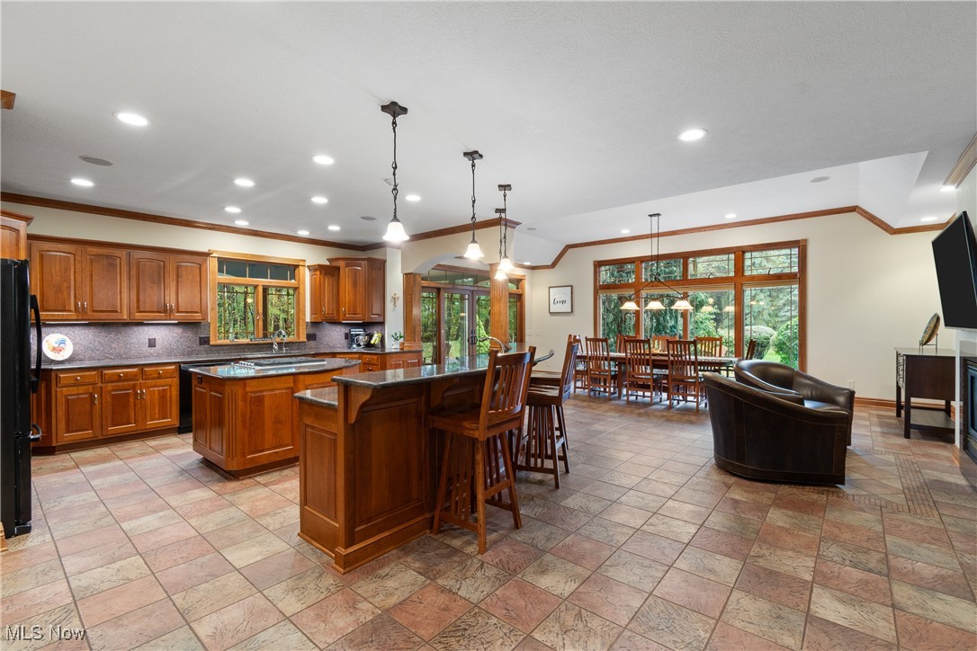 7363 Fortuna Avenue NW