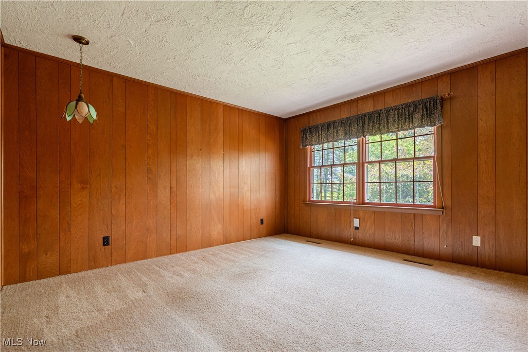 162 S Tamarack Road