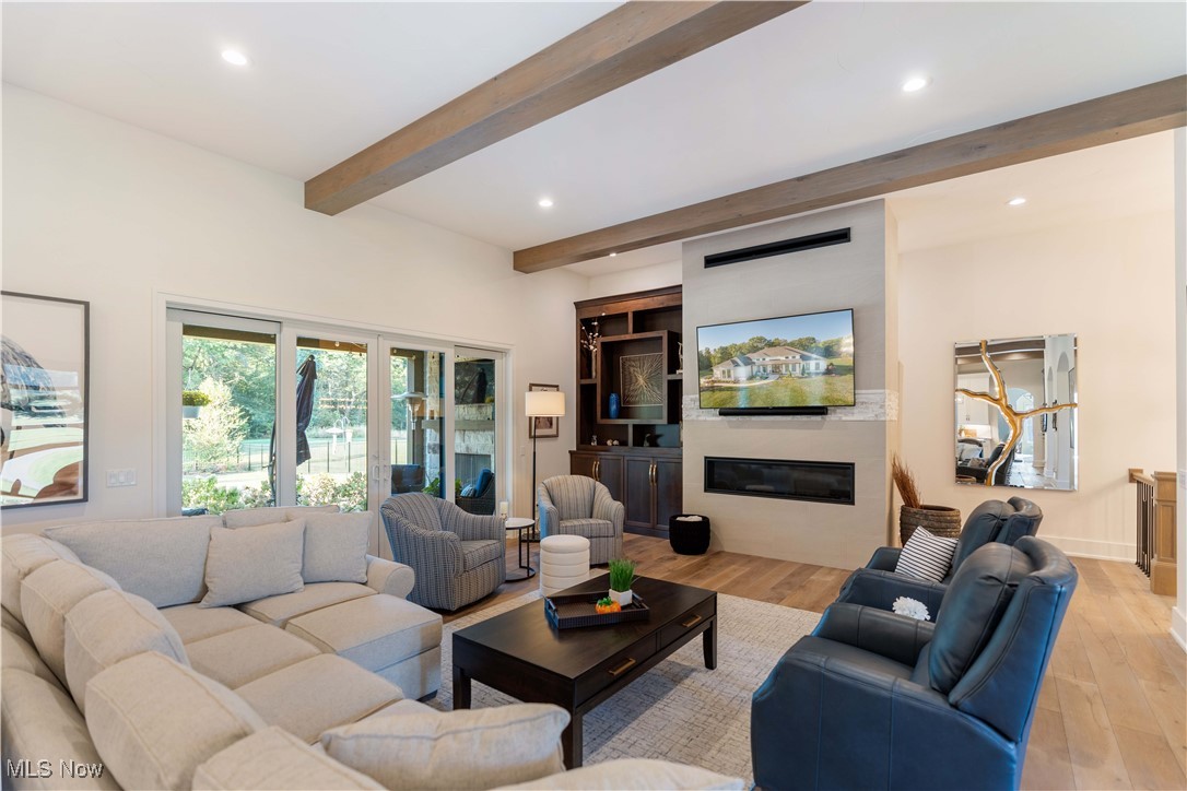 7087 Emerson Circle NW