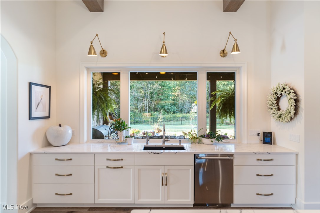 7087 Emerson Circle NW