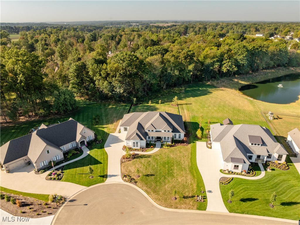 7087 Emerson Circle NW