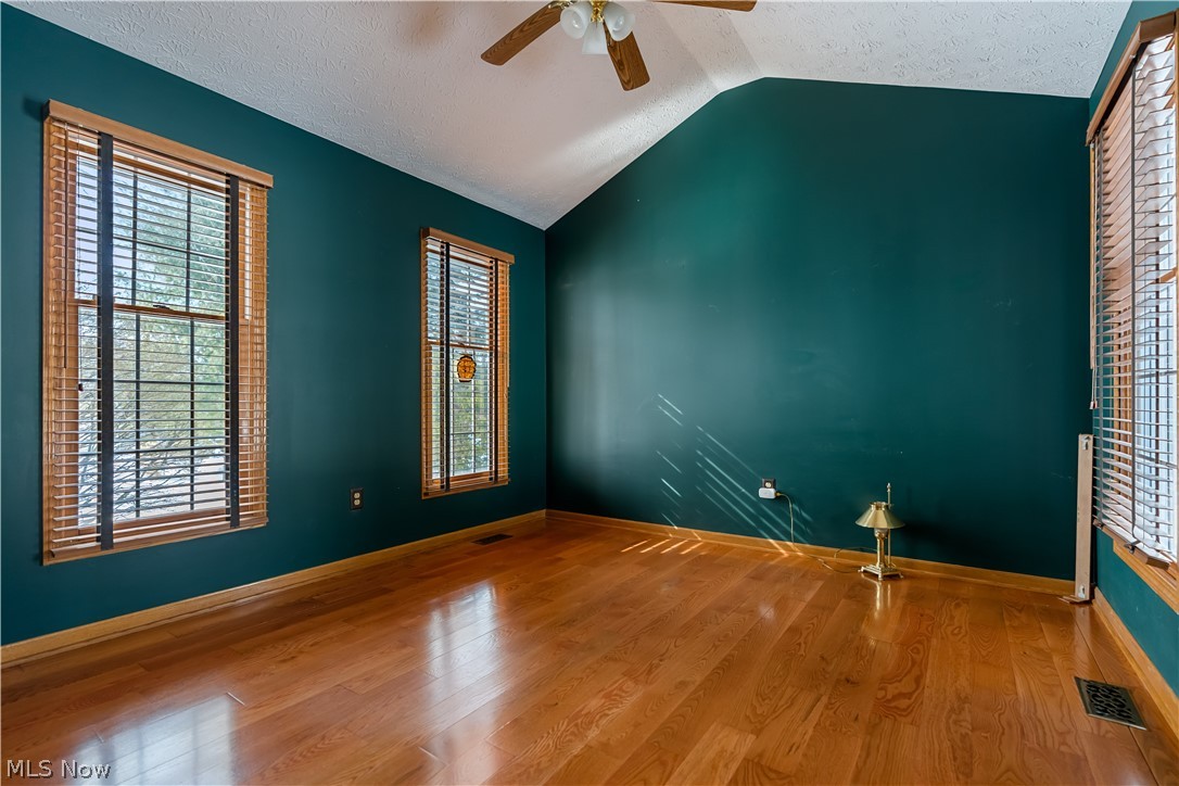 4200 Kingsbury Boulevard