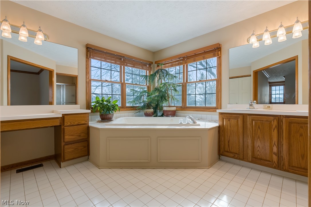 4200 Kingsbury Boulevard