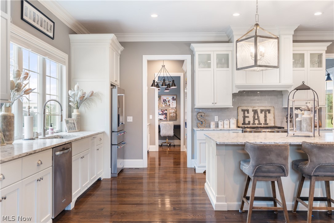 7254 Roman Avenue NW