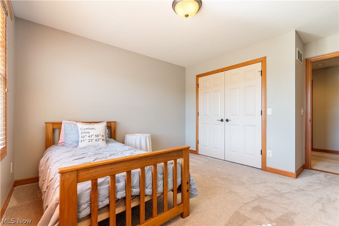 8811 Scotsbury Street NW