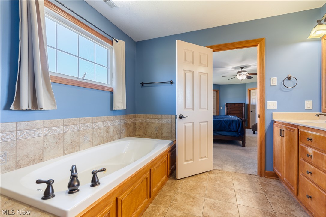 8811 Scotsbury Street NW